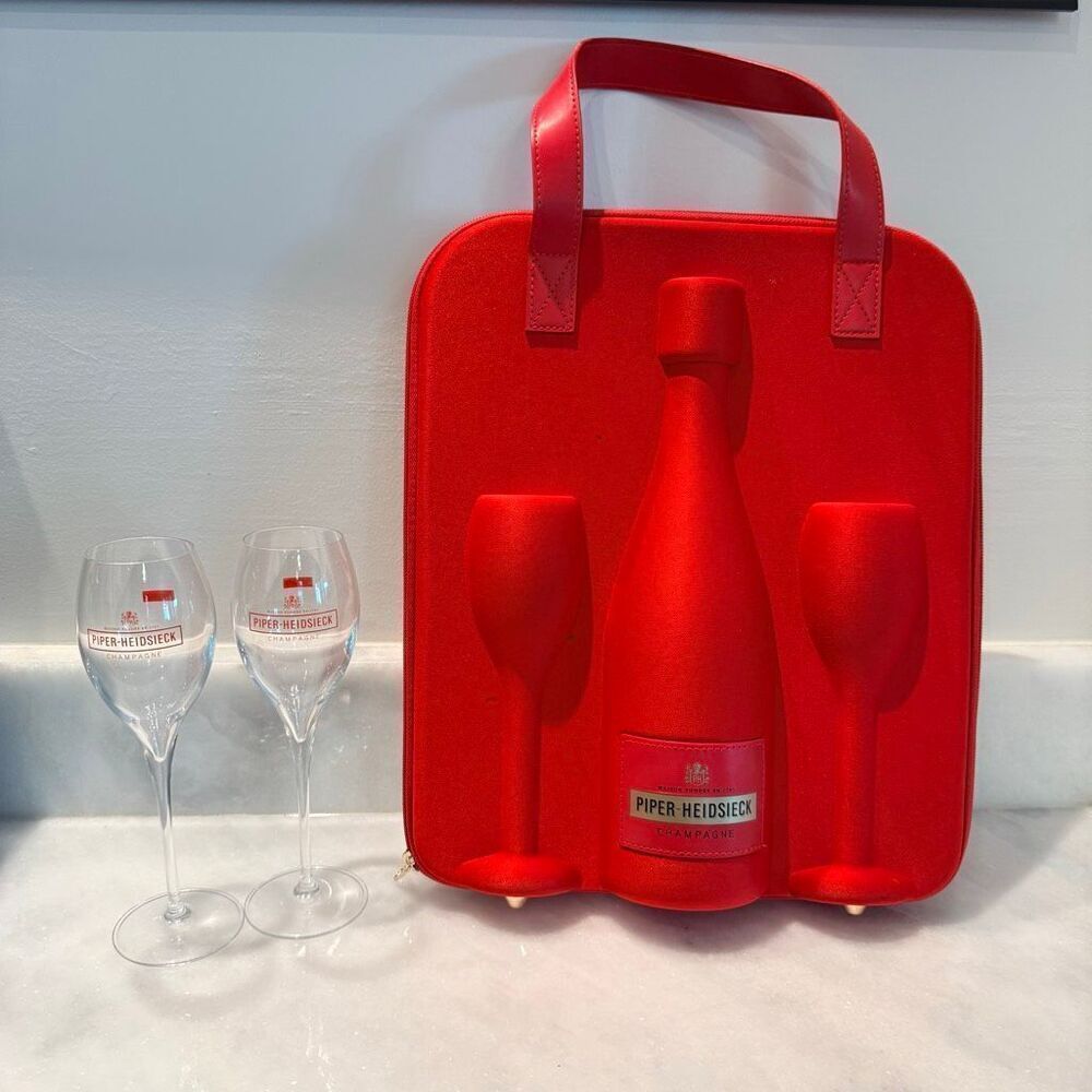 Piper-Heidsieck Champagne Picnic Carrier Bag w/ Two Branded Glasses Red Clear OS